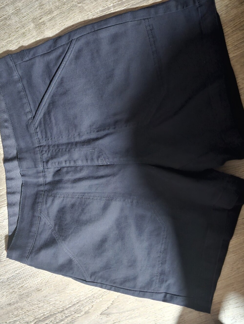 NAUTICA JEANS CO Dark Blue High Rise Shorts Size Medium Flat Front Stretch Utili